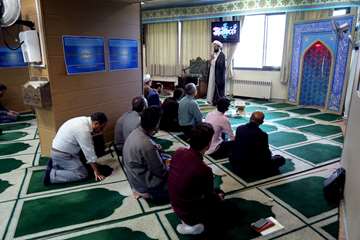 جوایز محل انس با قرآن